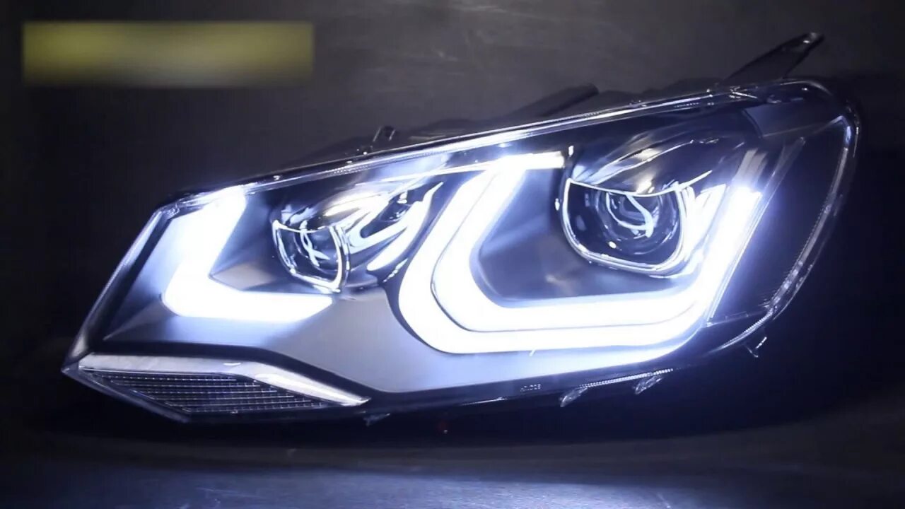 Фары touareg nf. Volkswagen touareg 2015 фары. touareg 2 headlights. туарег 2 тюнинг фар. туарег дорестайл фары ксенон.