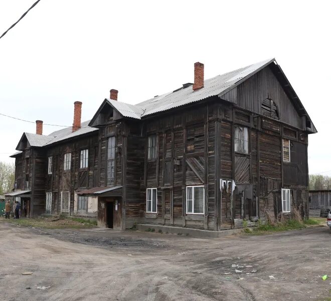 Бараки город свободный. Архангельск разруха варламов. Архангельск бараки. Сыктывкар трущобы варламов. Почему барак.