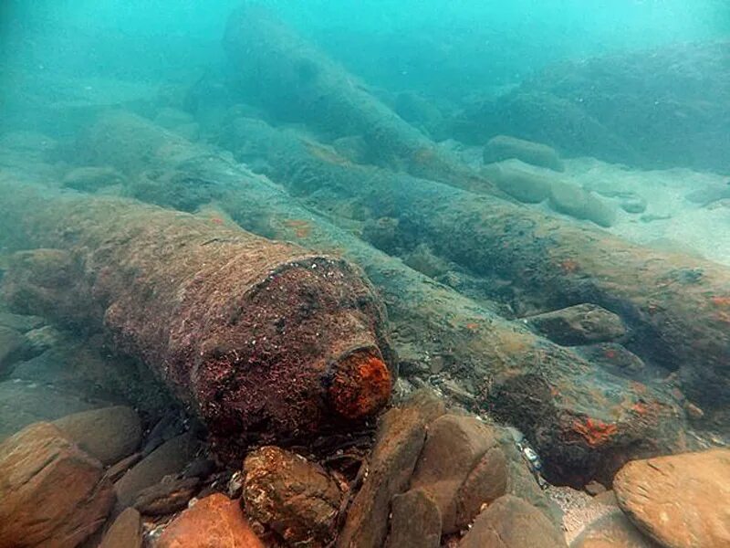 Затонувшие корабли. Затонувшие пушки. На дне моря. Затонувшие корабельные пушки. Корабли лежащие на дне