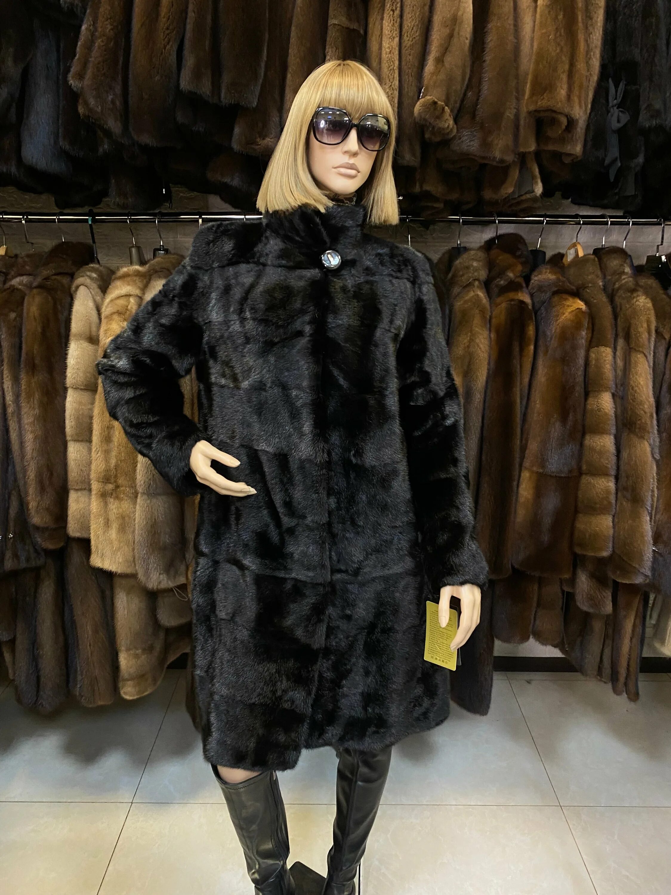 каляев шубы норка. канадская норка шуба. норковые шубы 2023. полушубок из норки. норковые шубы в спб.