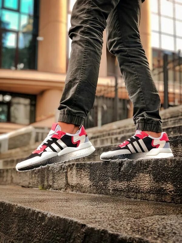 Jogger кроссовки мужской. Adidas Jogger. Найт джоггеры адидас. Adidas Nite Jogger рефлектив. Адидас джогер кроссовки.