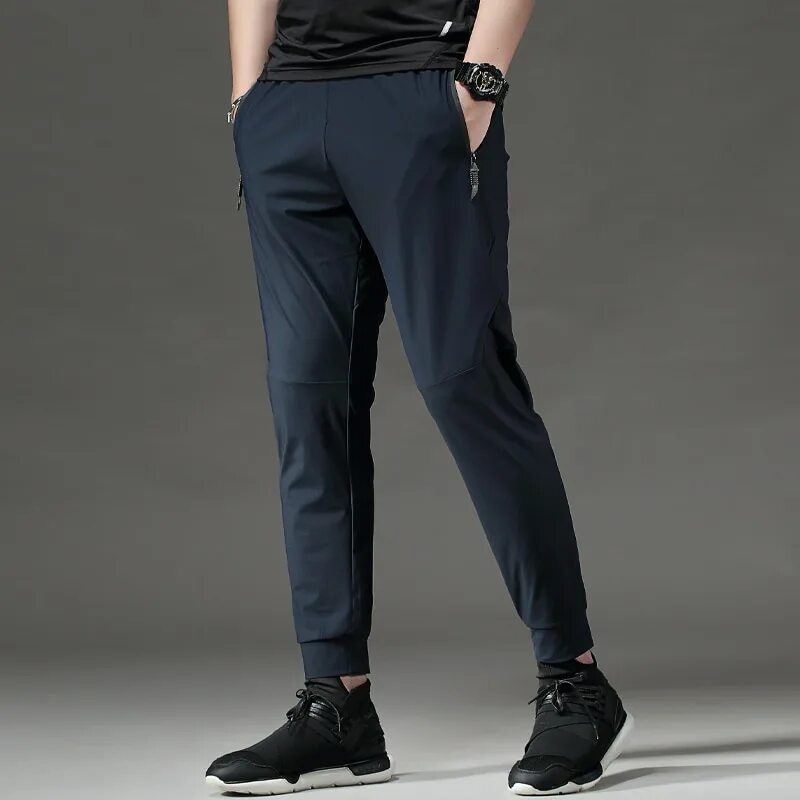 Sport trousers. Кроссовки под брюки мужские. Кроссовки с классическими брюками мужские. Кроссы под брюки классические мужские. Кросы подходящие под классические штаны.