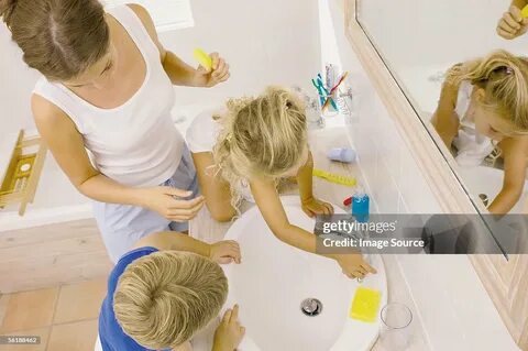 My sister washes