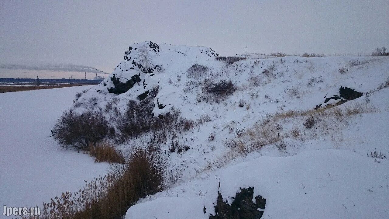 Пугачевская пещера. Пугачевская пещера Троицк. Пугачевская гора Троицк Челябинской области. Пугачевская пещера Троицк Челябинская область. Пещера Пугачева Троицк Челябинская область.