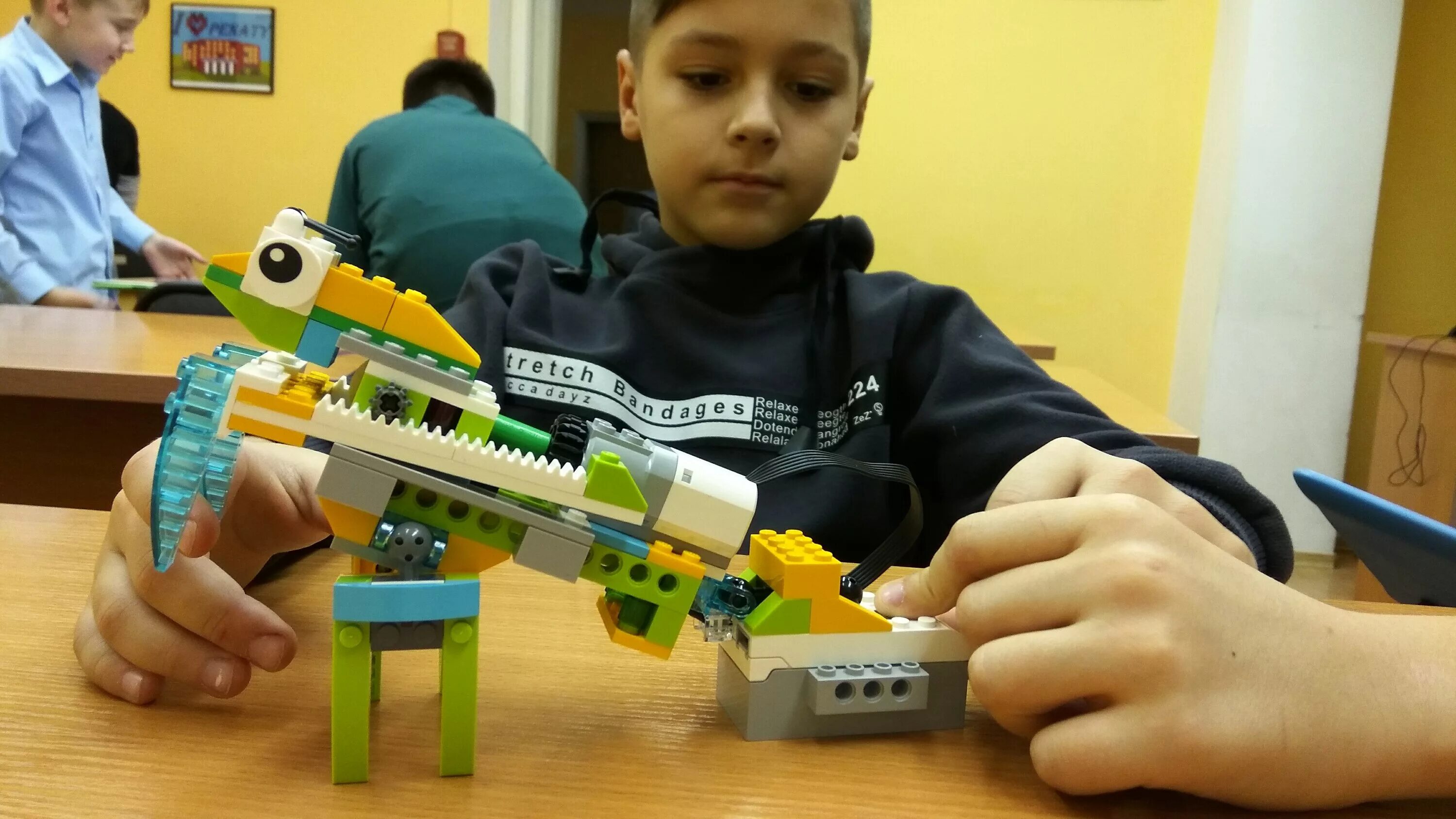 Lego wedo 2. Wedo 2. Lego wedo 2. 0 программирование. робототехника ведо 2.