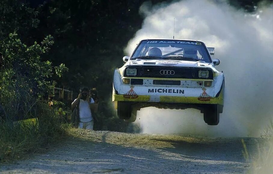 Первое ралли. Audi quattro s1 Group b. Ауди кватро ралли 1985. Ауди кватро ралли группа b. Audi quattro s1 Rally.