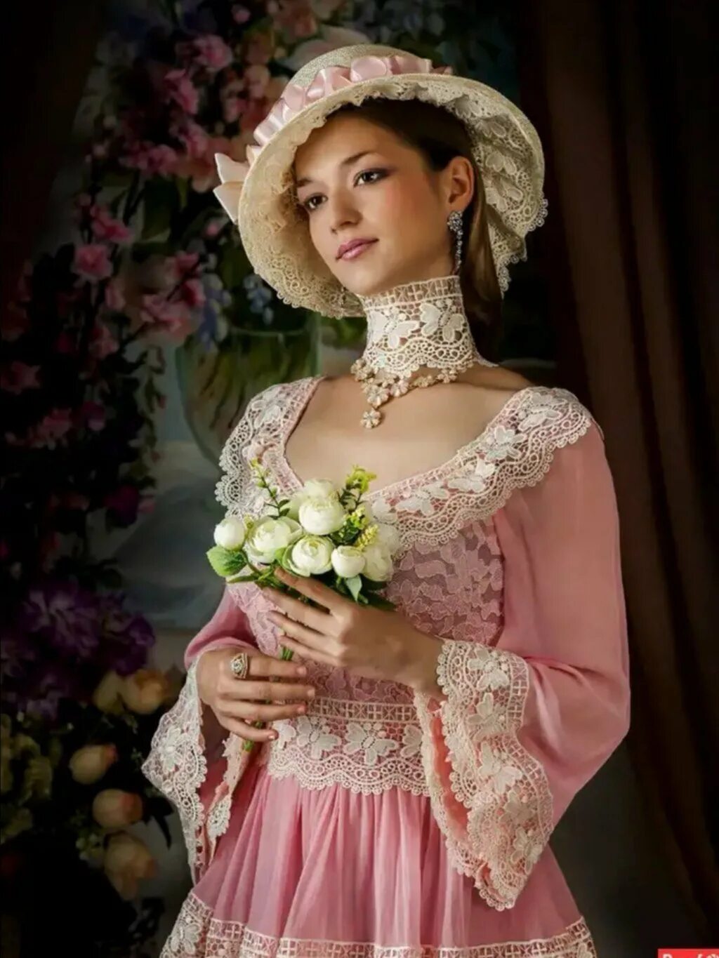 Старые русские дамы. Девушка в старинном платье. Девушка в платье 19 века. Платье в старинном стиле.