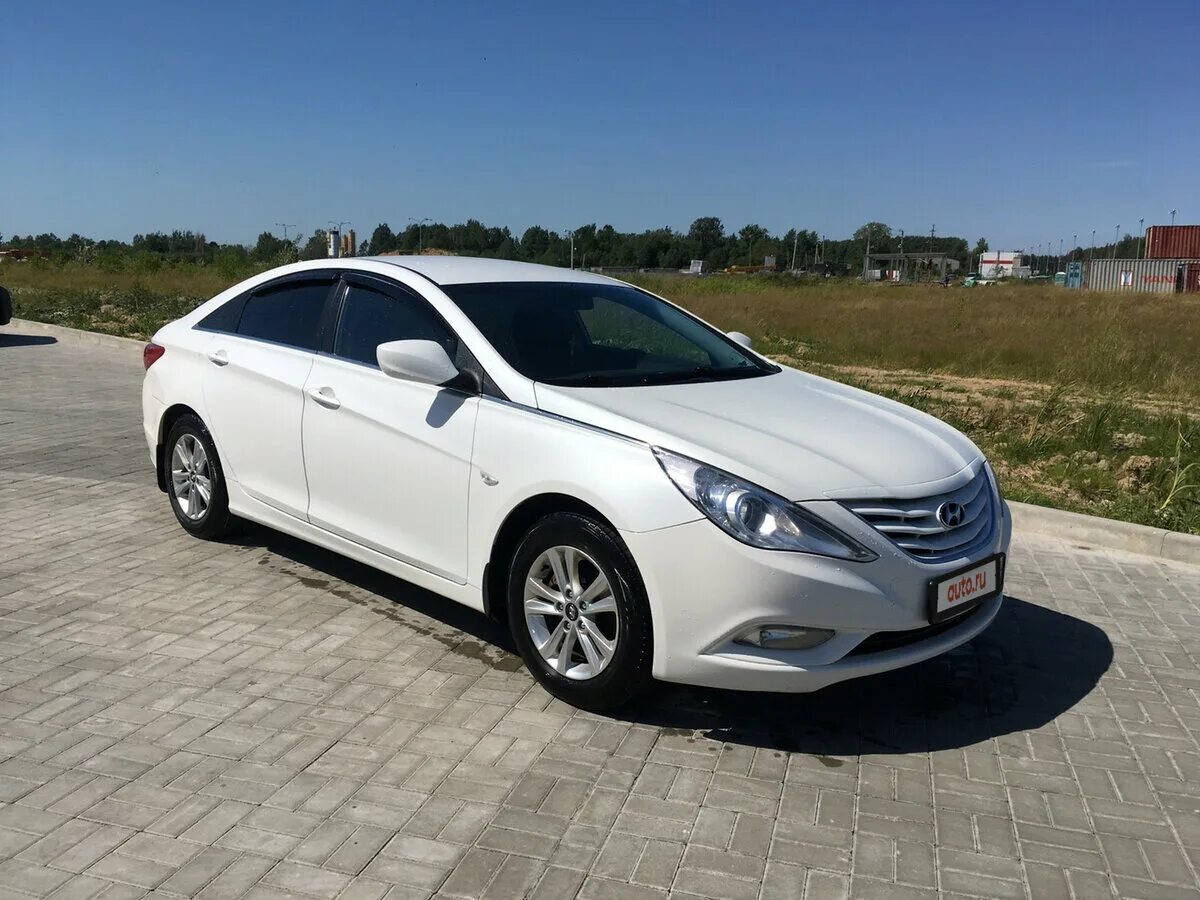 Hyundai sonata 2011. Соната 2011 2. Hyundai sonata 2011 тюнинг. Соната 2011 2. Hyundai sonata yf 2011.