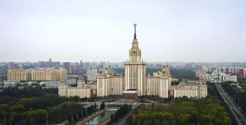 Вузы москвы государственные рейтинг. Российские университеты в мировом рейтинге. Российский университет кооперации структура. Рейтинг университетов. Российский университет кооперации структура.