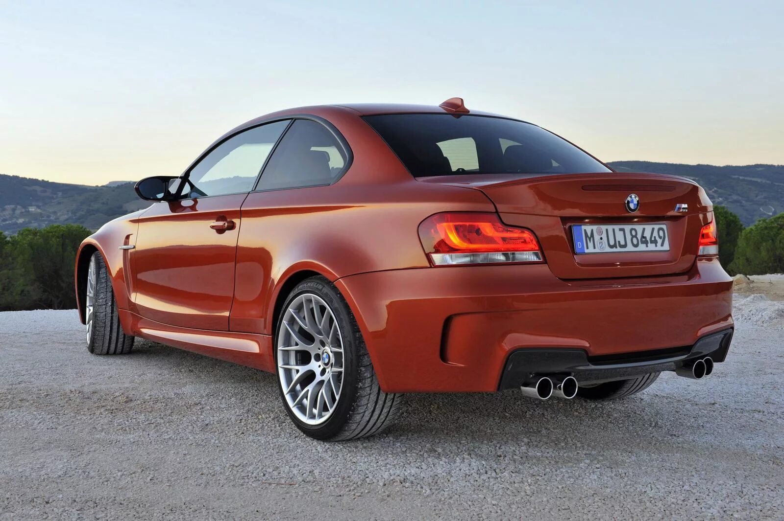 Bmw m coupe. BMW 1m Coupe e82. БМВ м1 купе. BMW m1 Coupe 2011. БМВ м1 2008.