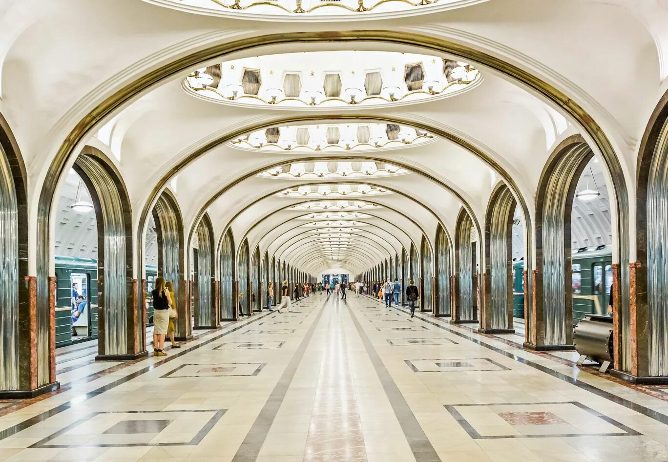 Картинка метро. А. Душкин. Станция метро «Маяковская». 1938.. Станция Маяковская. Маяковская станция метро Москва. Станция Маяковская колонна.