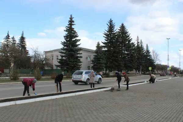 Суземка Брянск. Площадь Суземка. Фото Суземки Брянской области. Суземка, ул. Первомайская, 72.. Прогноз погоды в суземке