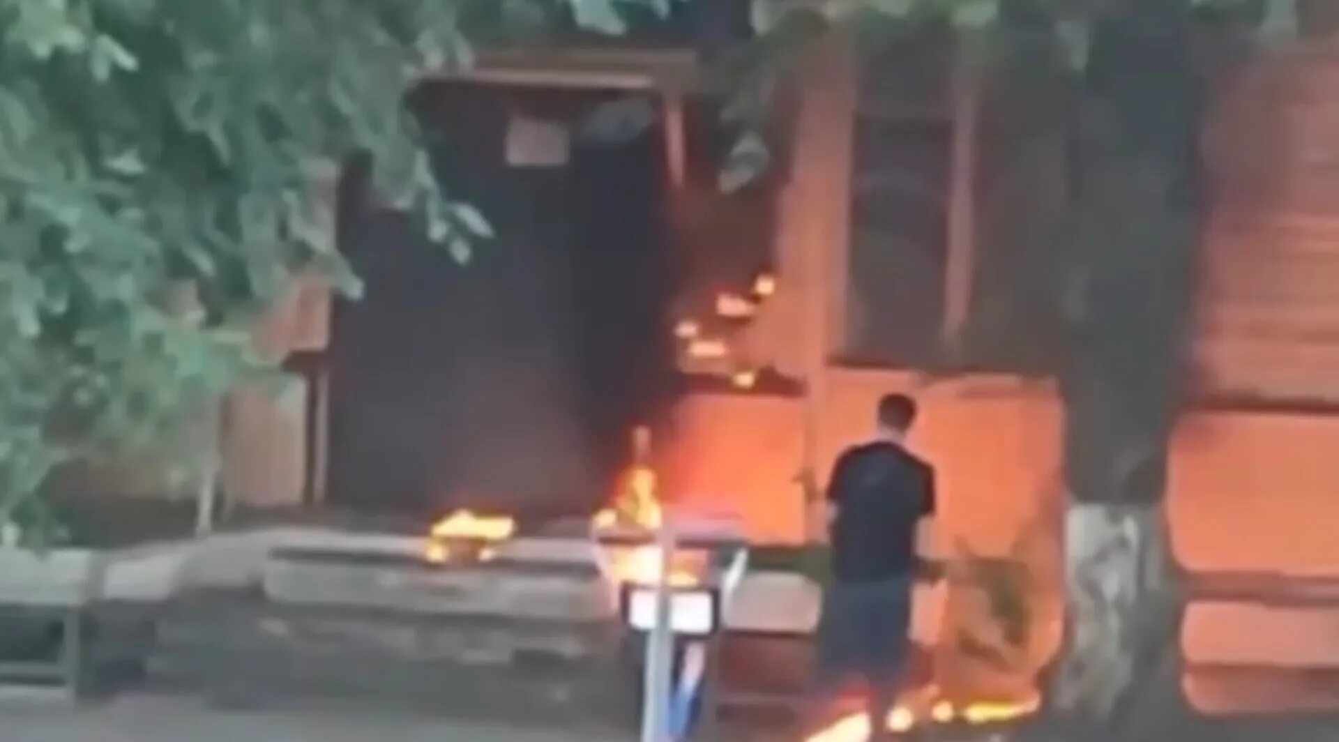 Поджог военкомата. Поджог военкомата