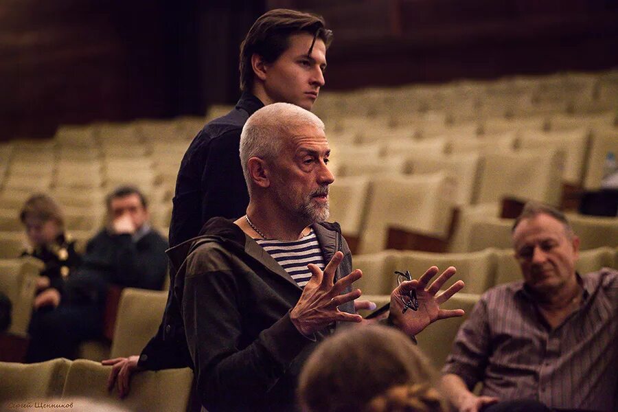 горького. театр мхат горького зал. на всякого мудреца мхат им горького. горького. театр мхат им горького.