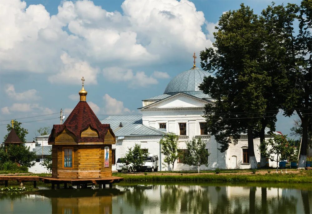 сайт храма арх михаила в кубинке. храм архангела михаила в вертлино. храм вертлино солнечногорск. храм архангела михаила в кубинке. храм в кубинке фото пола.