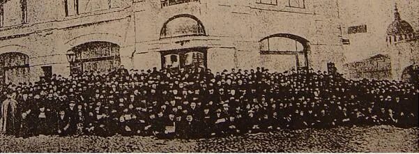 Стихи для детского сада. Декрет о мире 25 октября 1917. Первый всероссийский кооперативный съезд 1908 г. 25 октября в истории. Малая октябрьская детская железная дорога.