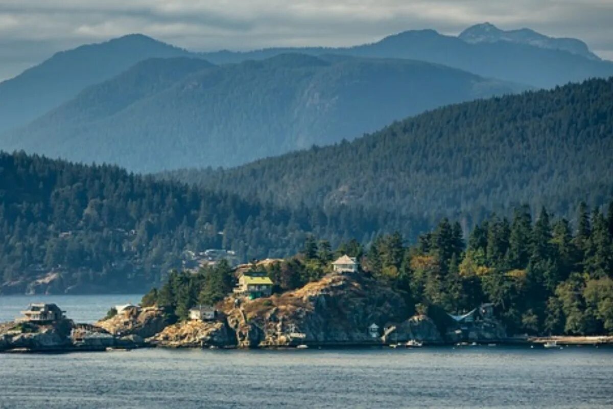 Островом ванкувер. Островом ванкувер. Канадском острове ванкувер. Британская колумбия остров ванкувер. Остров ванкувер канада.