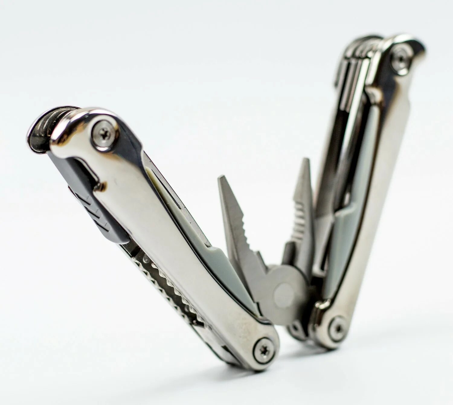 Мультитул ganzo g302-h. Richartz мультитул. Surge leatherman 830158. Инструмент formula multitool 6. Ganzo g204.