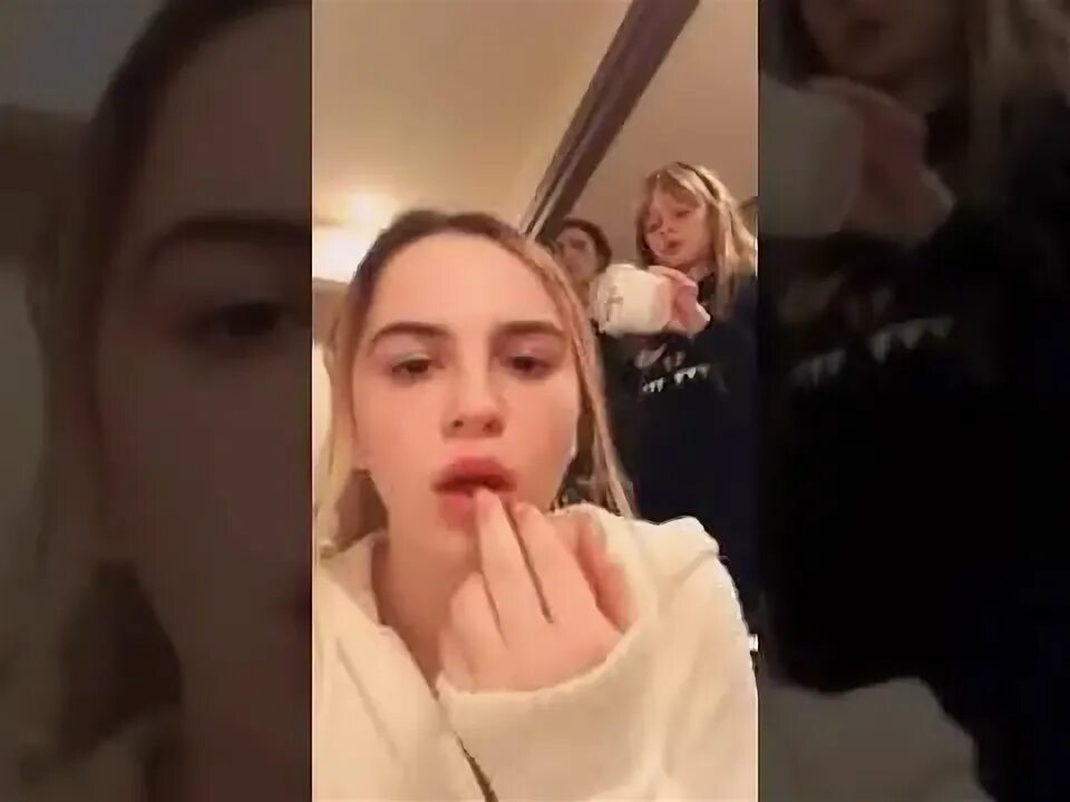 Эфир марьяны. Эфир марьяны. Эфир марьяны. Эфир марьяны. Блоггер плачет.