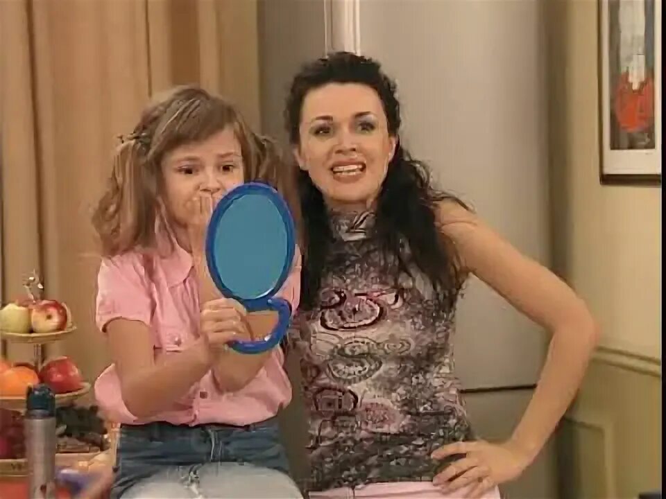 Няня вика. Красная няня. Анастасия заворотнюк няня. Моя прекрасная няня обои. Стс моя прекрасная няня.