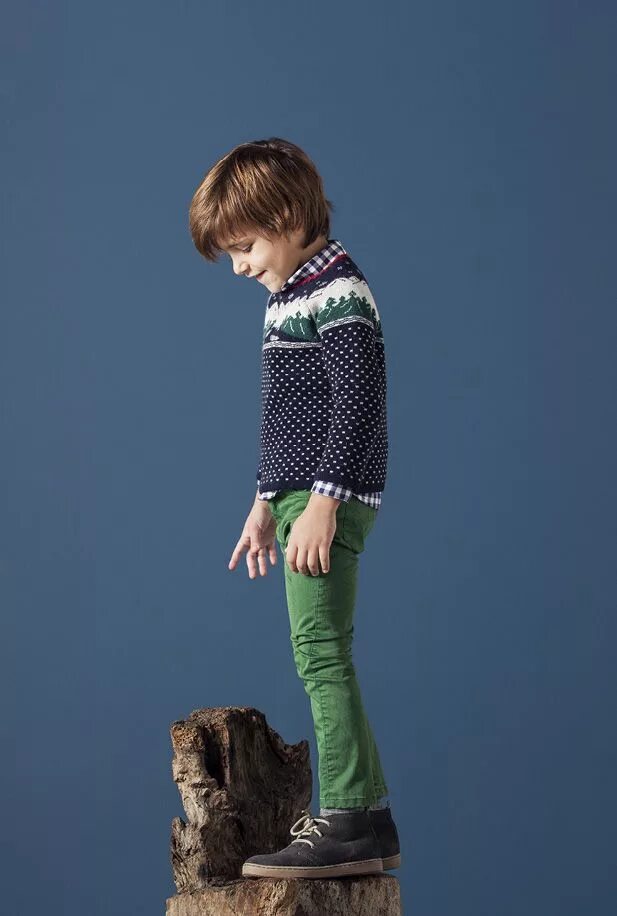 Lookbook мальчиковая одежда. Мальчик одевается. Ребенок одевается сам. Force little boy Touch. Boy touching