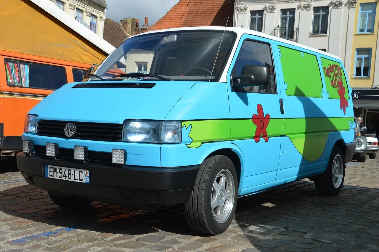 Фольксваген т4 бу в россии. Volkswagen Transporter t4 фургон. VW Transporter t4 1997. Фургон Фольксваген Транспортер т4. Фургон Volkswagen t4.