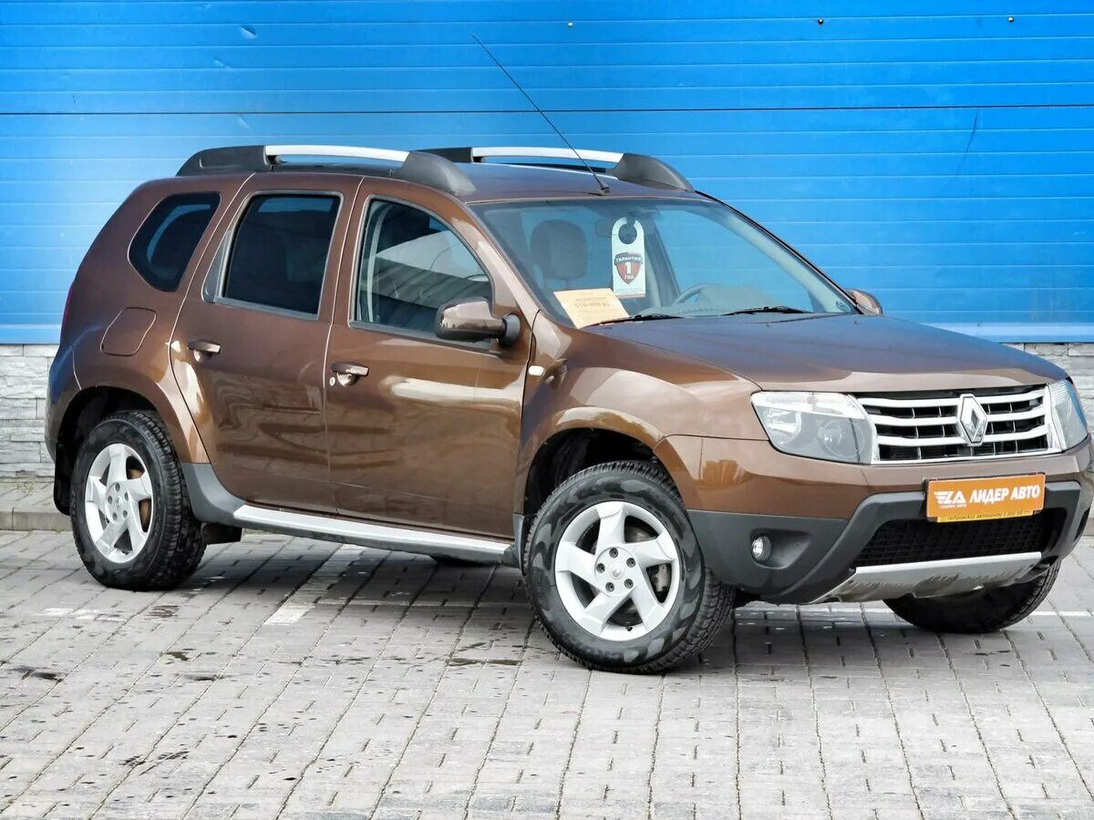 Какая машина дастер. Renault Duster. Ренаулт Дастер. Дастер 1. Logan Renault Duster.