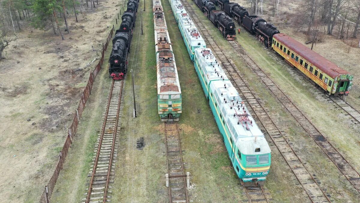 База железных дорог. База запаса РЖД. База запаса РЖД Подмосковье. База запаса локомотивов Муслюмово. База запаса тепловозов РЖД.