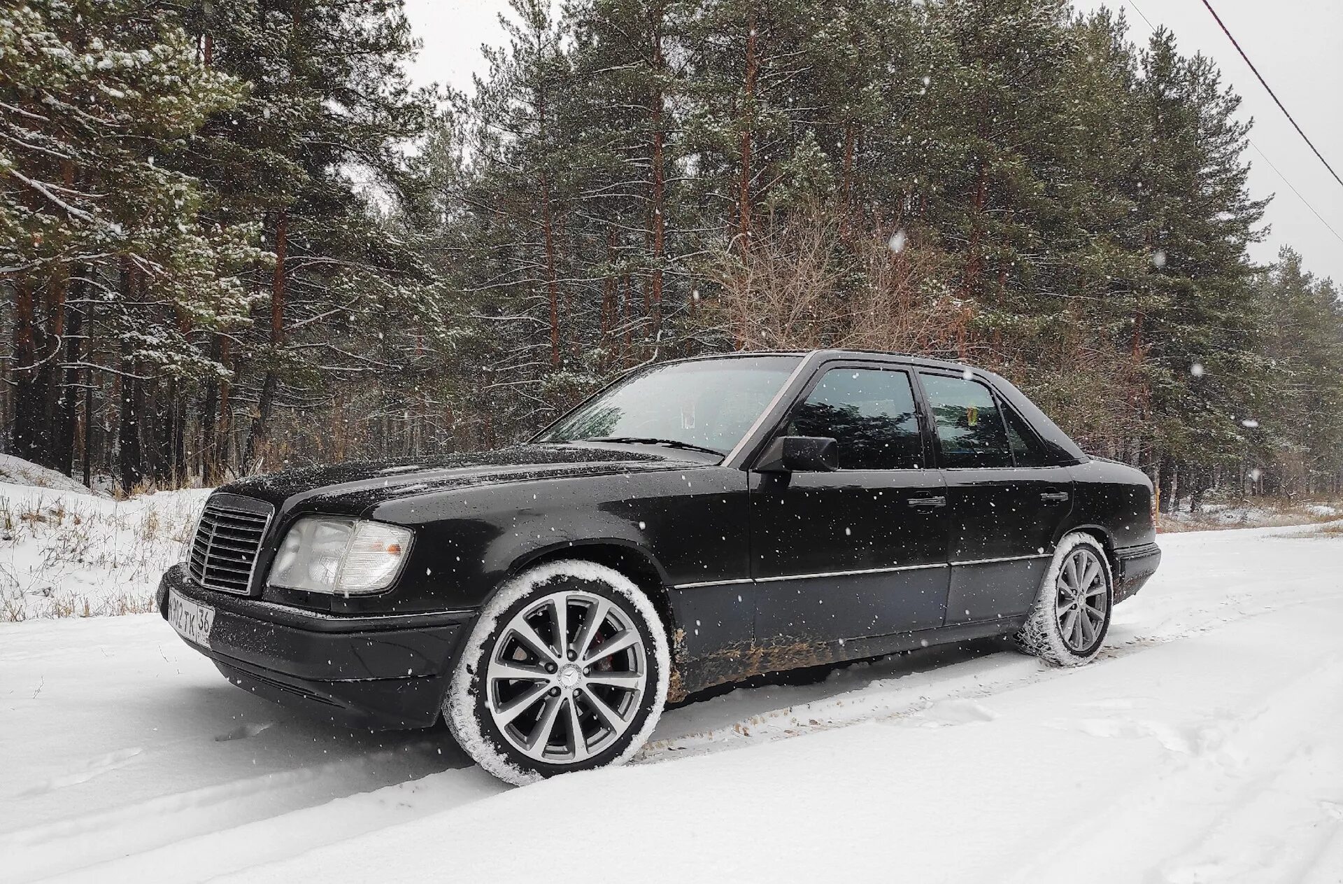 124 в калининграде. мерседес 124 е230. красивые номера на 124 мерседес. мерседес бенц w124. 124 в калининграде.