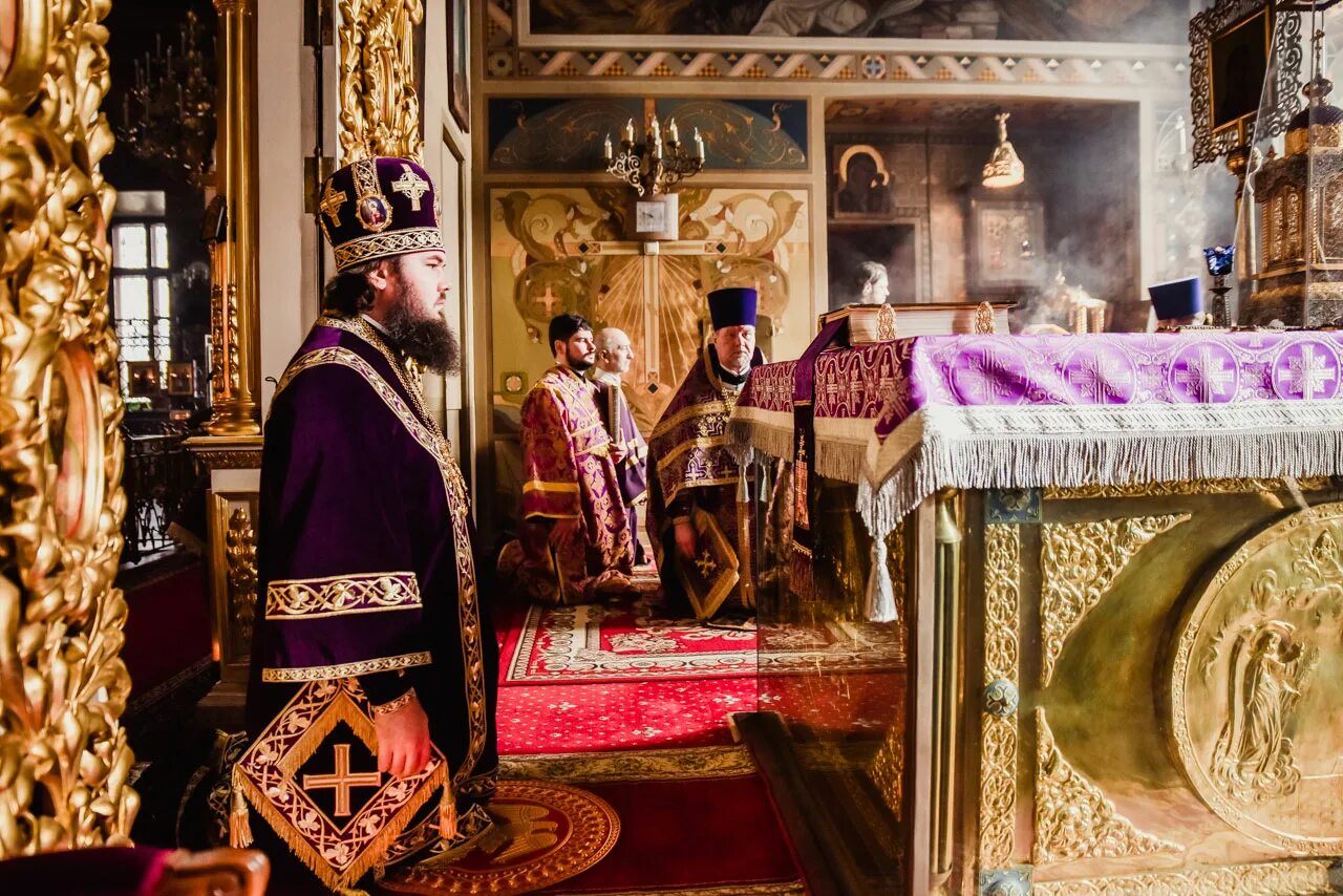 Каждое воскресенье в церкви. Храм Воскресения Словущего в Даниловской Слободе. Литургия Преждеосвященных Даров Иерусалим. Церковь Воскресения Словущего, что в Даниловской Слободе. Церковь Даниила Словущего.