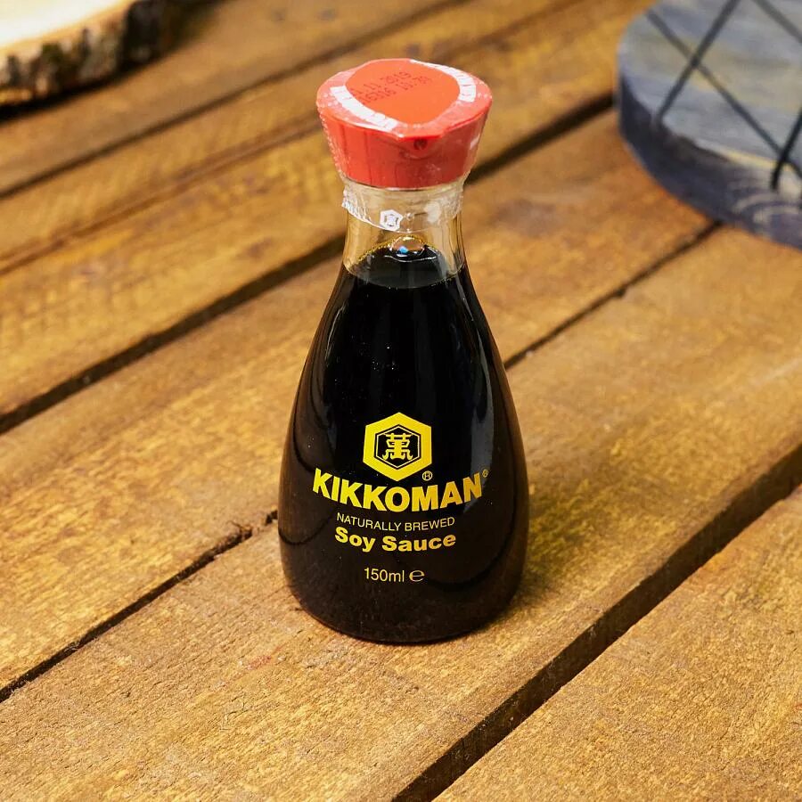 Лучший соевый соус рейтинг. Соевый соус kikkoman. соус соевый kikkoman 150 мл киккоман. самый популярный соевый соус. соевый соус самый лучший.