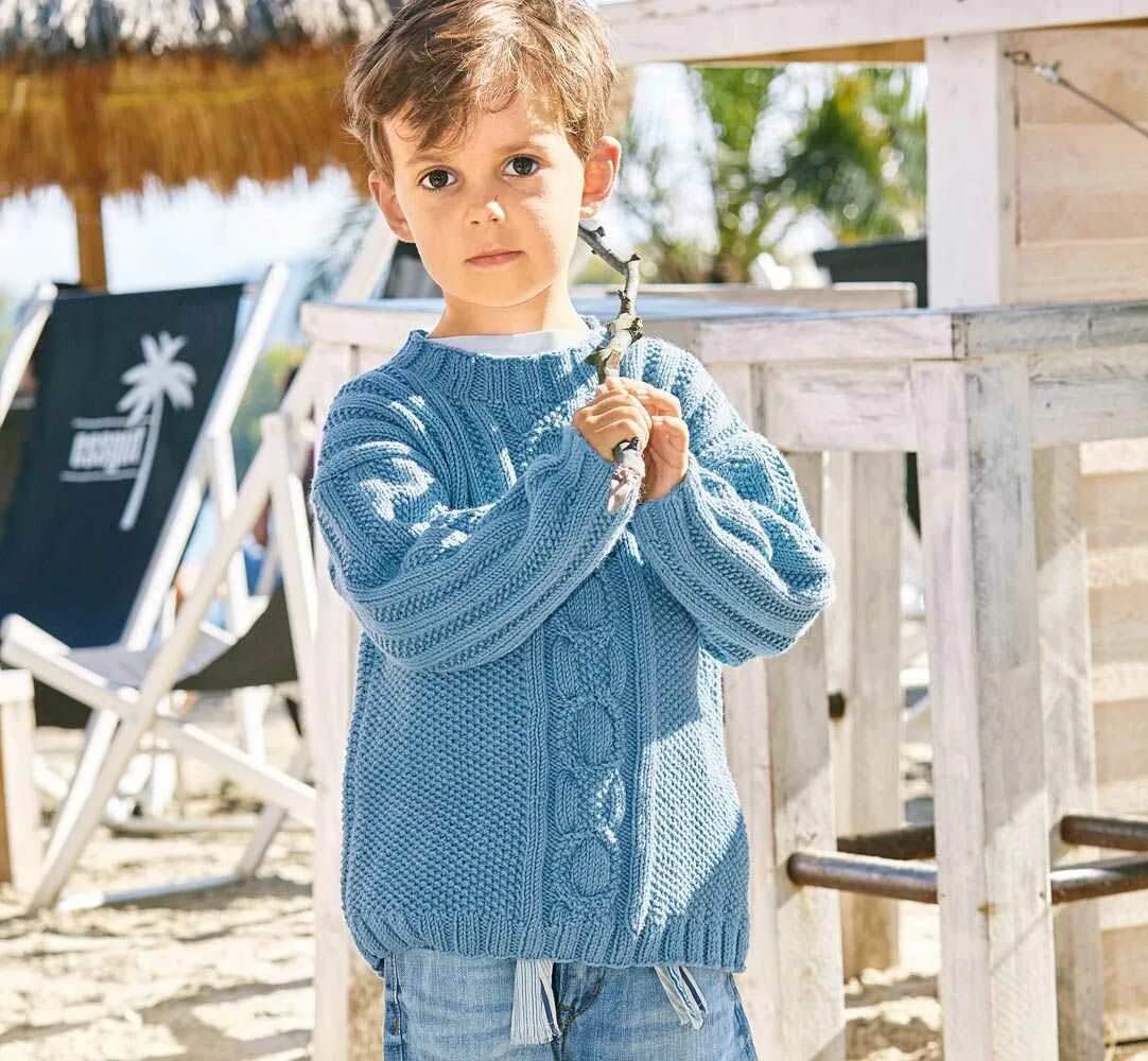 Кофта мальчик 3 года. Вязаный свитер для мальчика. Пуловер для мальчика. Вязаные детские свитера для мальчиков. Вязаный джемпер для мальчика.
