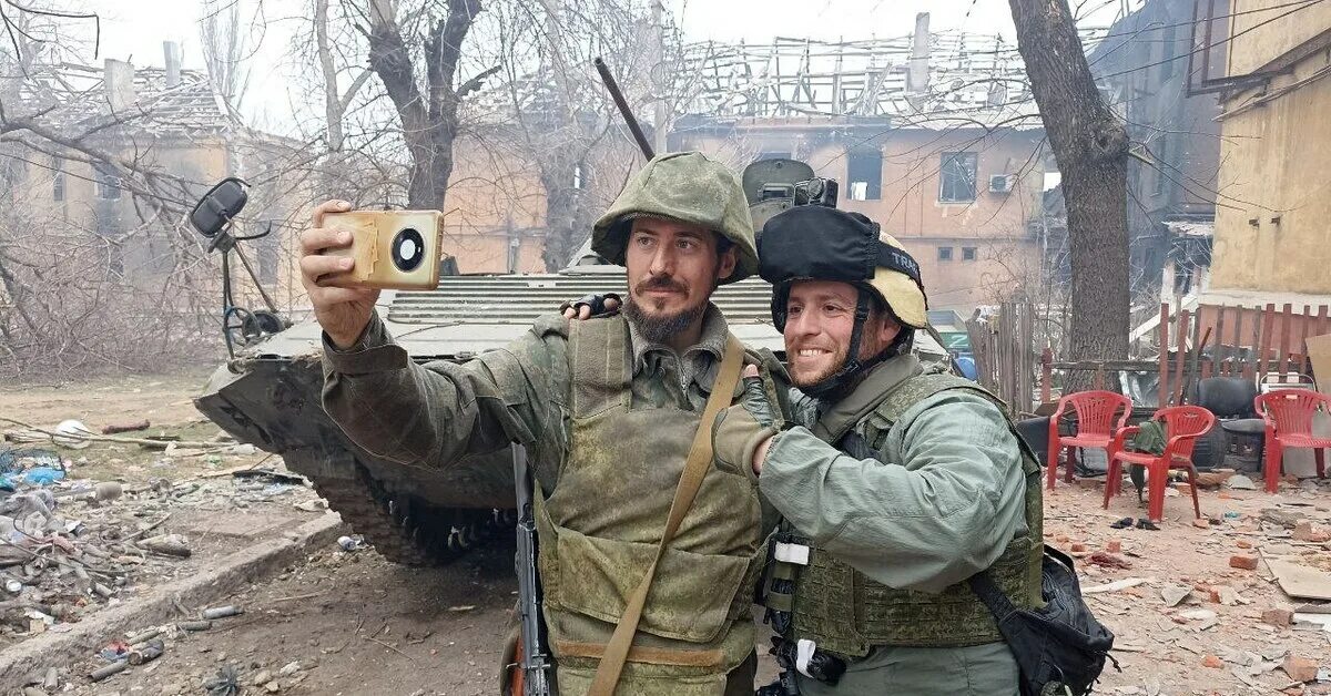 Военные корреспонденты на Украине. Российские военные корреспонденты. Военный журналист.
