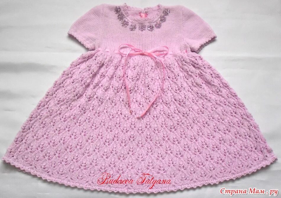 Детское платье реглан сверху. Вязаные туники для детей. Платье для девочки реглан сверху. Платье детское на 1 год вязаное. Платье реглан девочке.