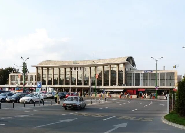 старое здание вокзала ростов на дону. остановка жд вокзал екатеринбург. гара вокзал. автостанция новосибирск жд вокзал главный. жд вокзал гара.