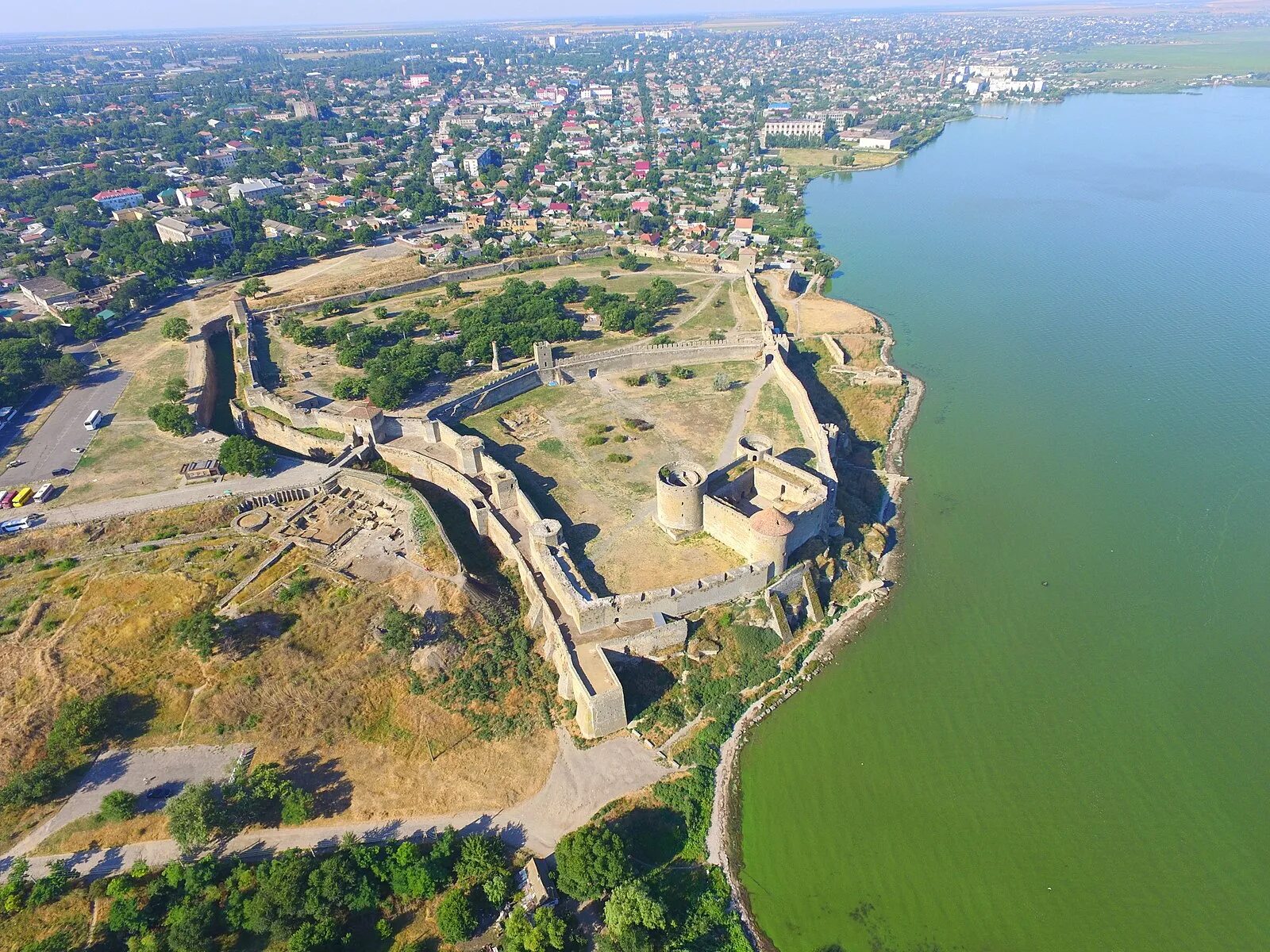 Белгород одесская. Крепость Аккерман Белгород-Днестровский. Белгород-Днестровская крепость Белгород-Днестровский. Белгород Днестровская крепость вид сверху.