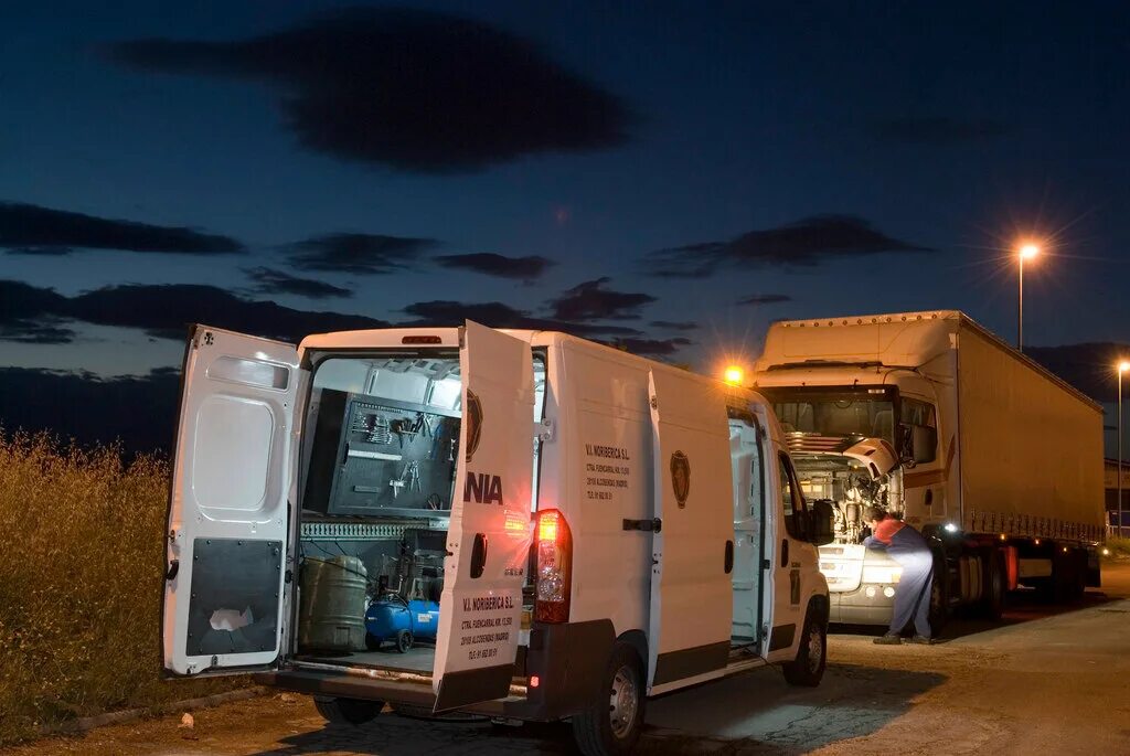 мобильный шиномонтаж газель некст. выездной грузовой шиномонтаж. автоэлектрик по грузовым автомобилям. газель некст выездной шиномонтаж. выездной грузовой шиномонтаж.