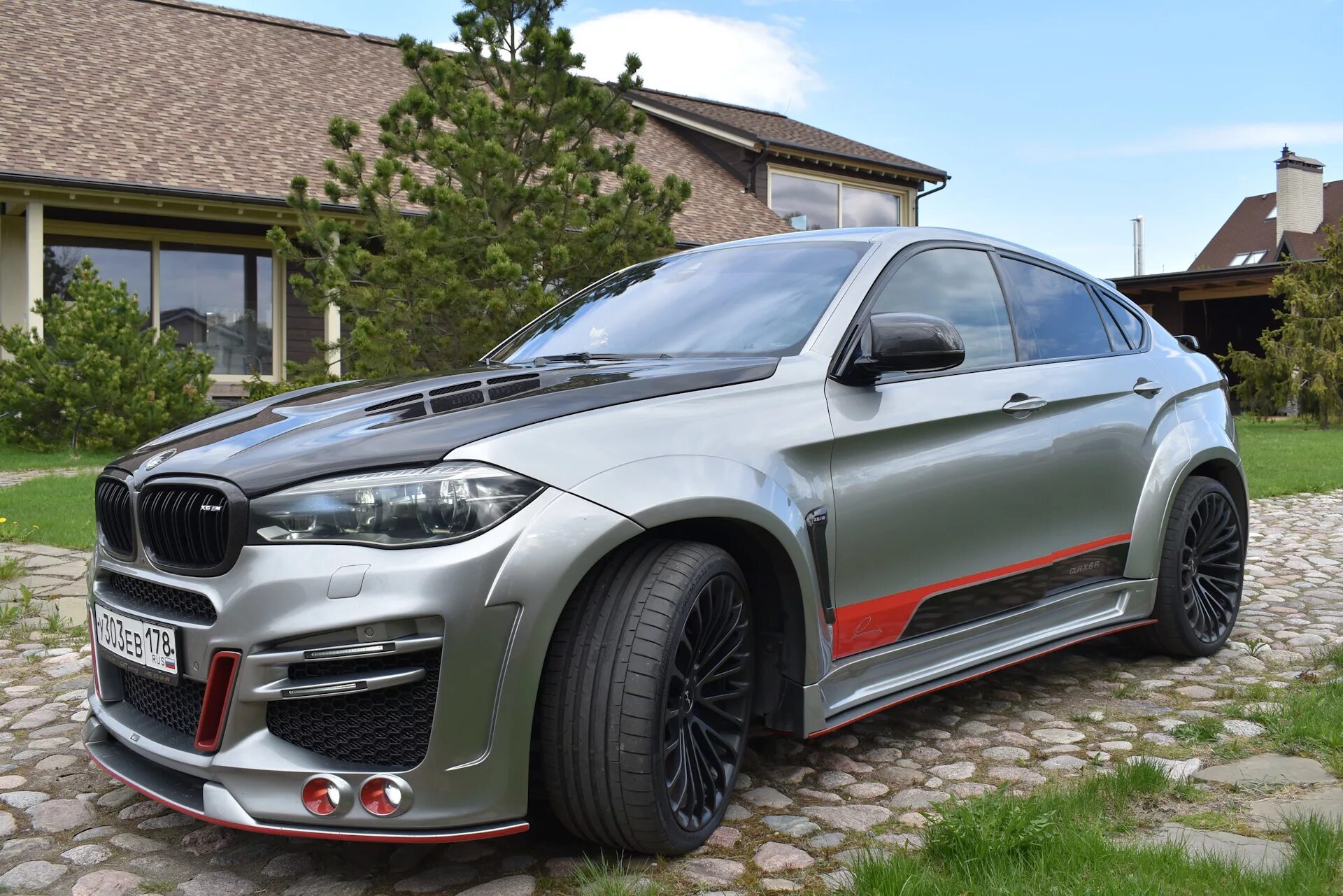 Mi x6. BMW x6m f86. БМВ x6 серая. БМВ x6m серая. BMW x6 серый Донингтон.