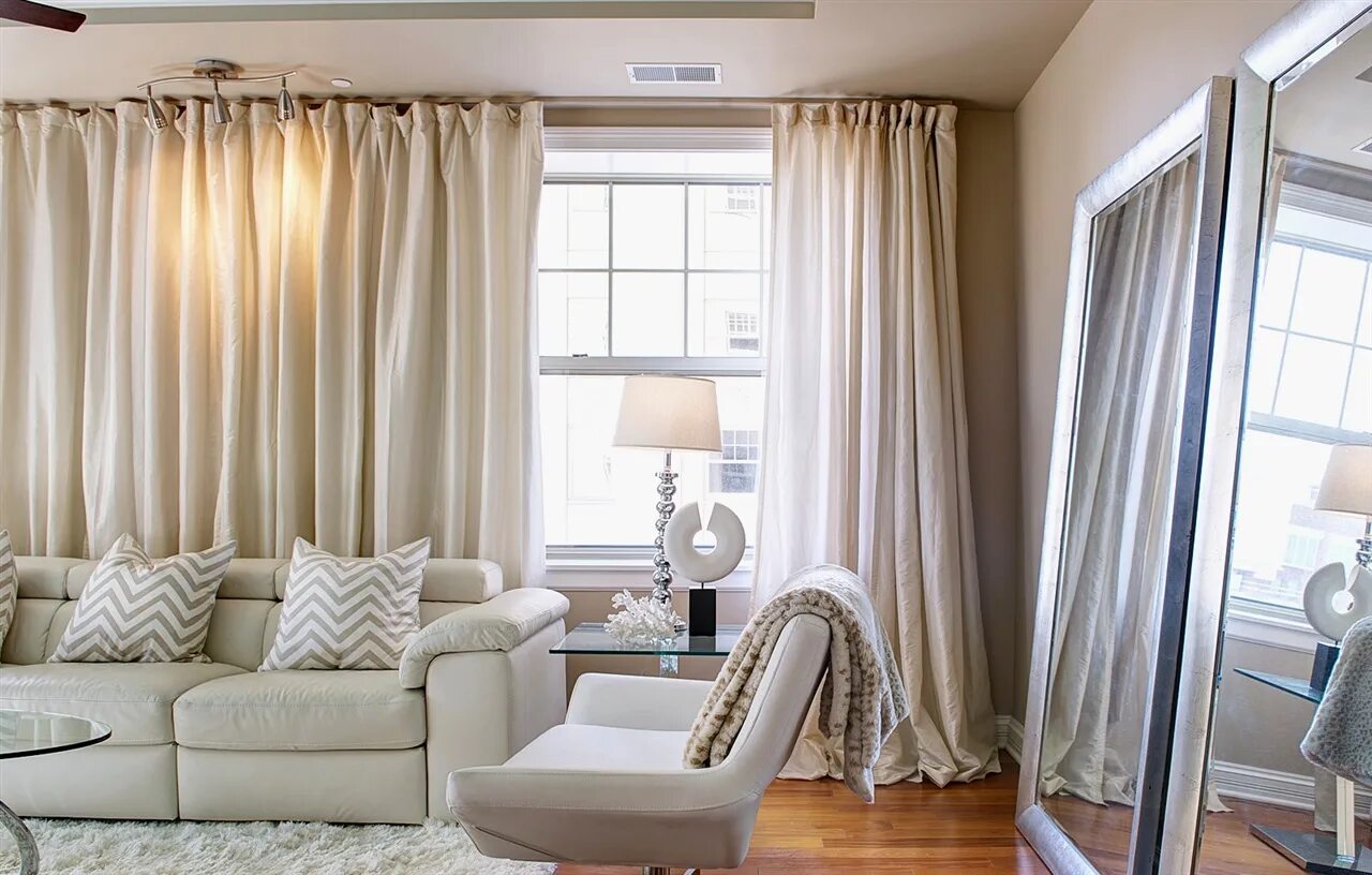 шторы в зал в современном стиле. современные шторы для гостиной. красивые шторы. шторы домовой. шторы в гостиную в современном стиле.