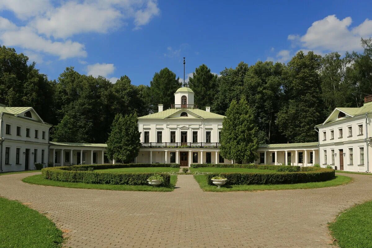 Мысово долгопрудный достопримечательности. Усадьба веневитинова. Усадьба введенское звенигород. Усадьба горки ленинские парк. Усадьба веневитиновых воронеж.