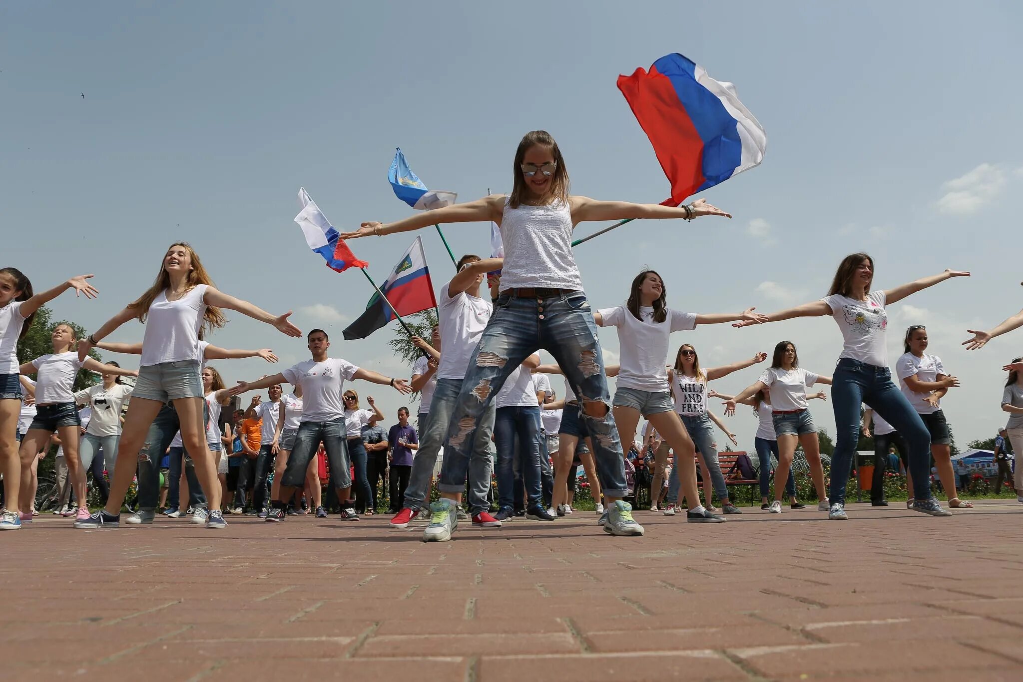 Спортивно массовое движение. Спортивно массовые мероприятия. Массовый спортивный праздник. Крупные спортивные мероприятия. Крупные спортивные мероприятия в России.