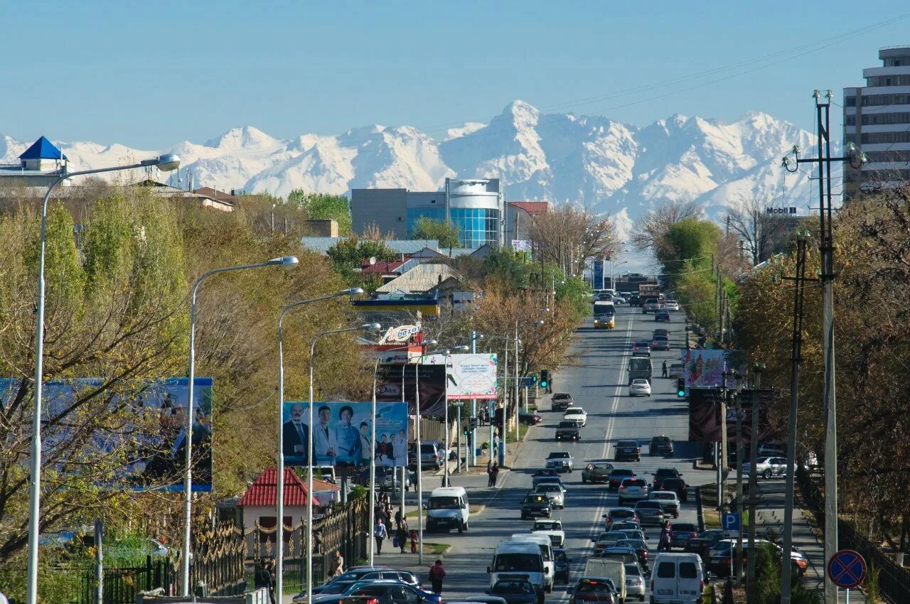 Население тараза. Южный Казахстан Шымкент. Чимкент город в Казахстане. Шымкент центр города. Чимкент город горы.