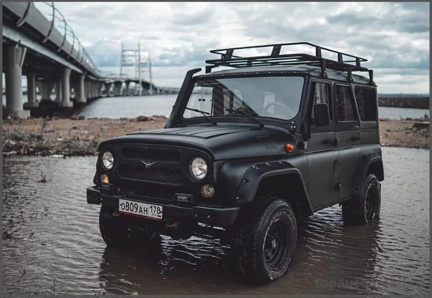 Уаз hunter 315195. Уаз хантер новый в автосалоне. Уаз хантер 2022. Дилеры хантер. Уаз хантер серебристый.