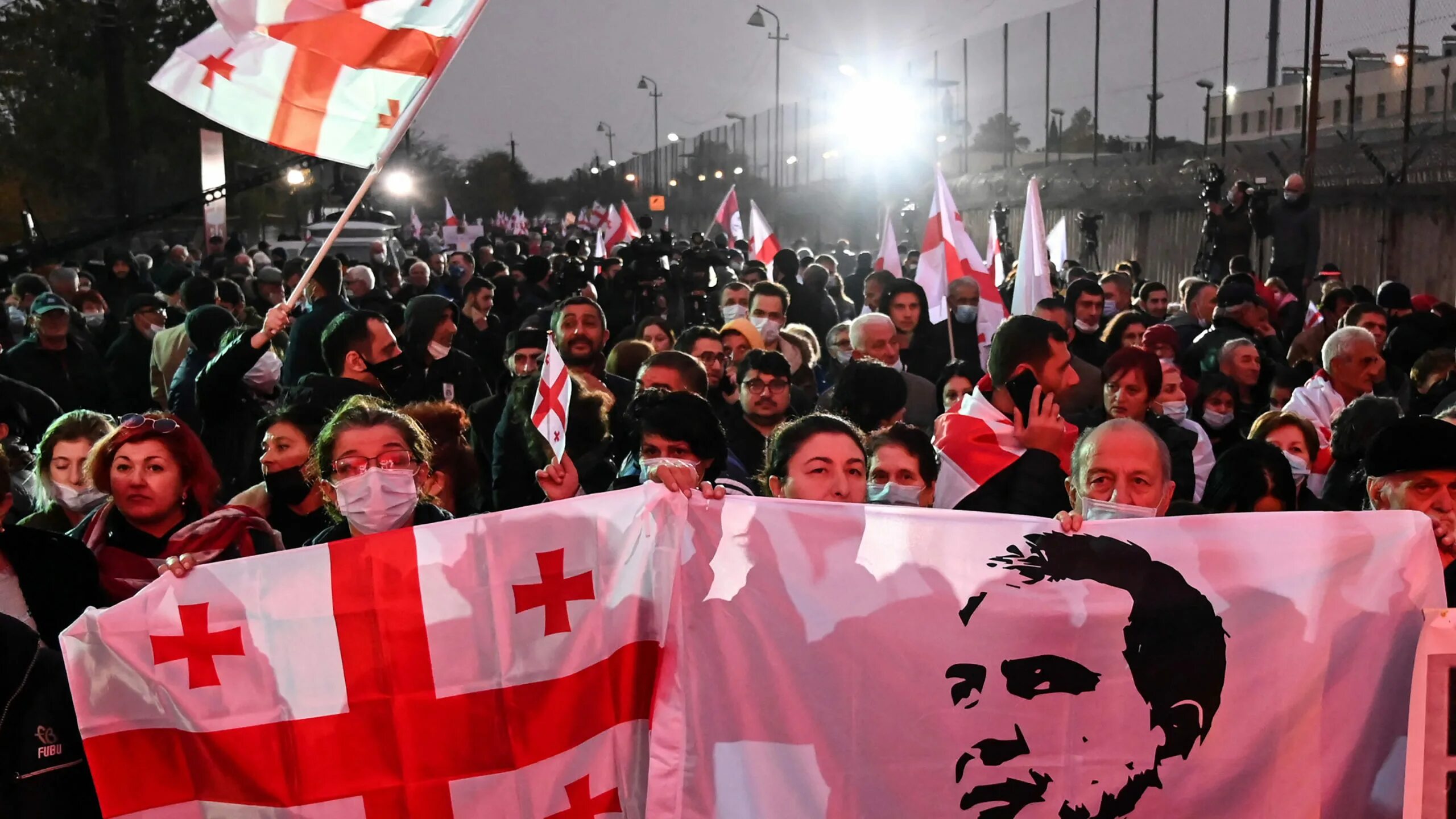 Митинг Саакашвили. Акция в поддержку Саакашвили. Саакашвили протесты. Митинги в Грузии.