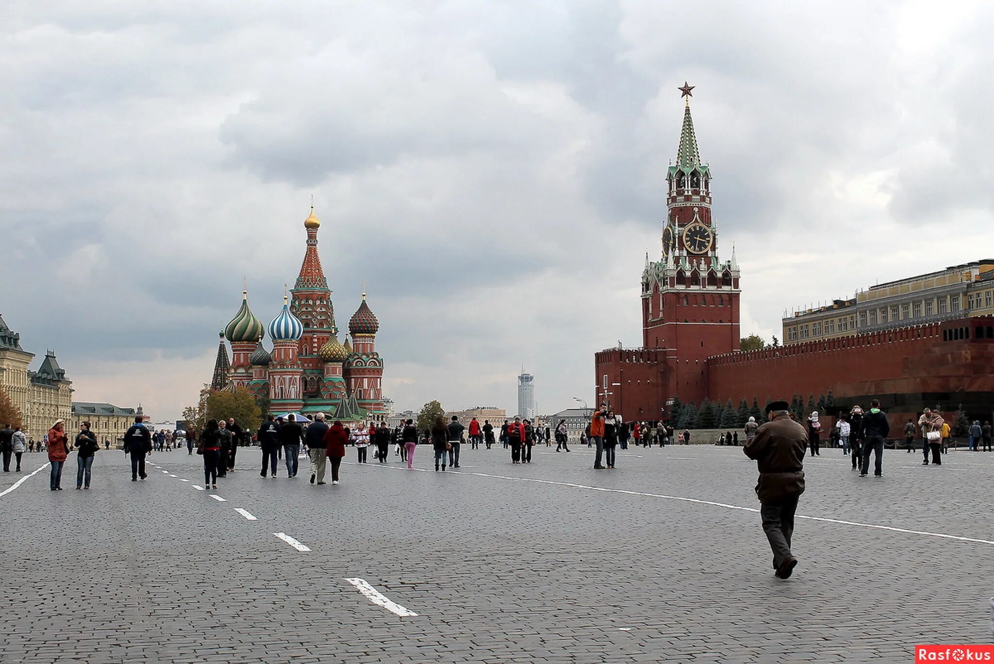 Москва 21 век красная площадь. Красная площадь Москва сейчас. Москва Кремль красная площадь.