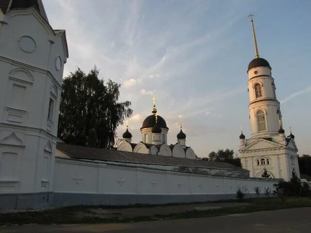 Свято-Тихоновский Преображенский женский монастырь. Свято-Тихоновский Преображенский женский монастырь г Задонск. Преображенский женский монастырь Киров. Свято-Тихоновский православный монастырь Пенсильвания. Свято преображенский женский монастырь