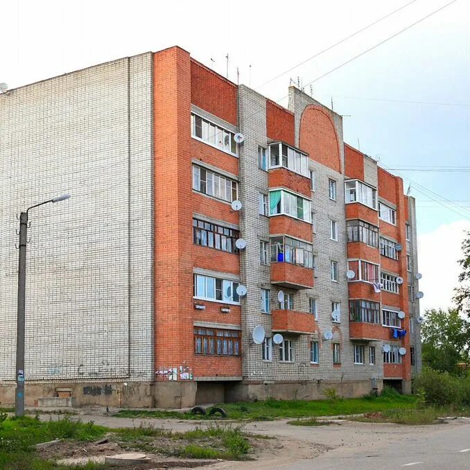 Ростов великий недвижимость квартиры. Ростов великий недвижимость квартиры. Ростов великий улица добролюбова. Спартаковская 108/29 ростов великий квартира 31. 1 мкр дом 9 ростов великий.
