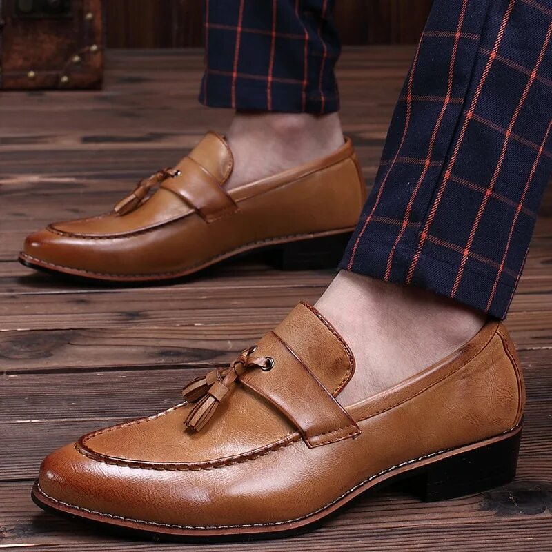 Мужская обувь. Quaoar 2022 men Casual Leather Shoes Luxury brand Moccasin Oxfords Driving Shoes men Loafers Moccasins Dress Shoes for men New. Plus Size 38-48 Mens Dress Shoes Split Leather Formal Shoes men Black Blue Brown Wedding Loafers Moccasin Derby men Casual Shoes. Men's Shoes men Loafers. Men Oxfords Genuine Leather men's Casual Shoes Luxury brand Mens Loafers Moccasins Business Formal Dress Shoes Plus Size 38-48.