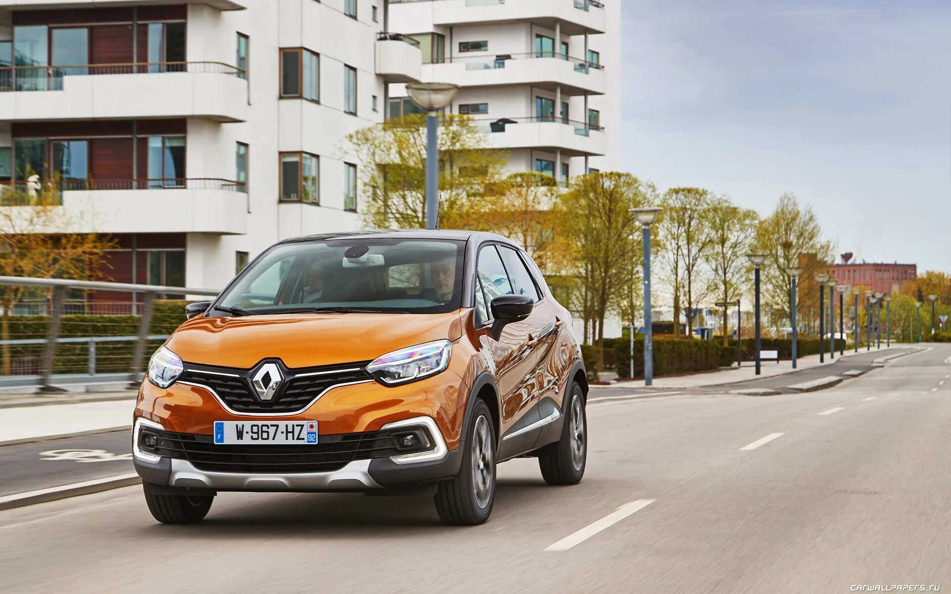 Автомобиль renault kaptur