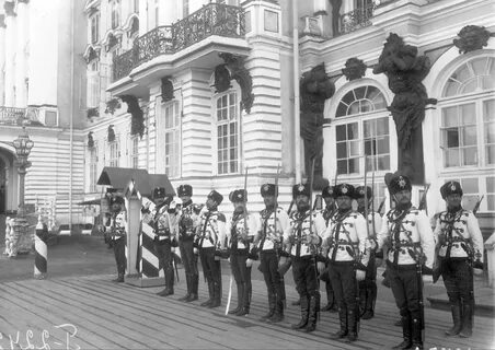 Гусарском полку в царском селе